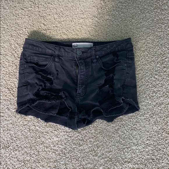 Black Jean shorts - Picture 1 of 5